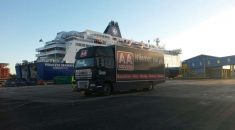 AA-Ferry Ook voor internationale verhuizingen rekent u op AA verhuizers.
